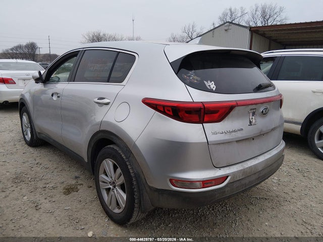 2018 KIA SPORTAGE KNDPM3AC4J7382913 Photo 2