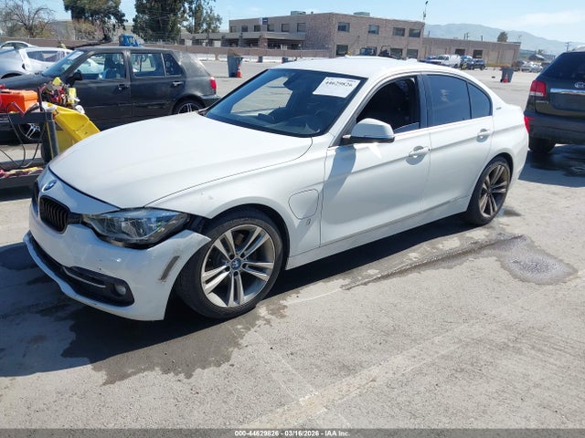 2018 BMW 330E WBA8E1C50JA758852 Photo 1