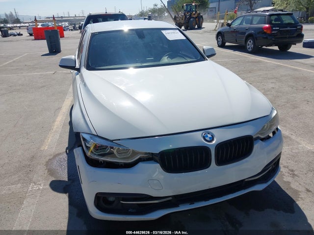 2018 BMW 330E WBA8E1C50JA758852 Photo 5
