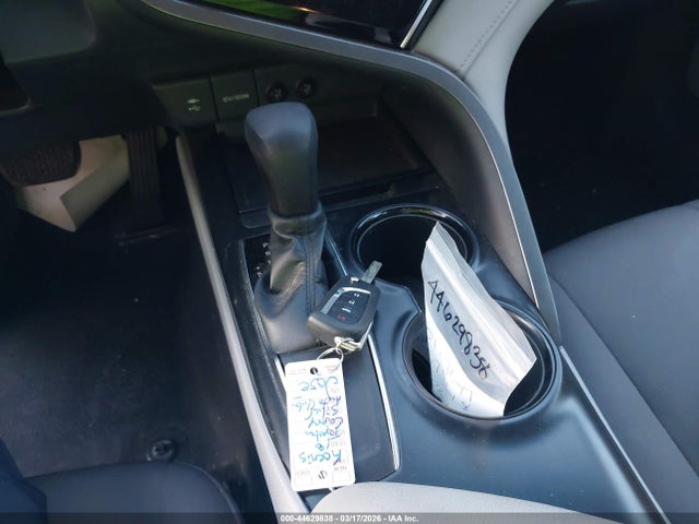 4T1B11HK4JU517812 Toyota CAMRY LE