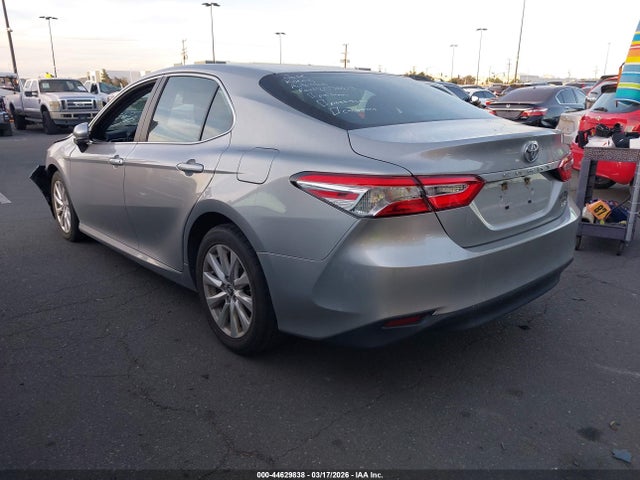 4T1B11HK4JU517812 Toyota CAMRY LE