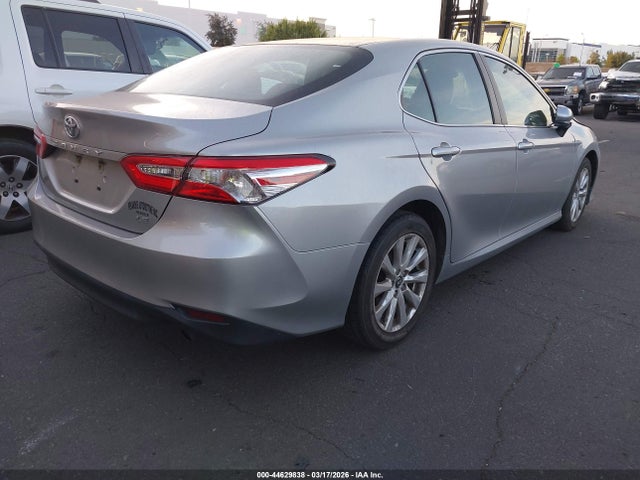 4T1B11HK4JU517812 Toyota CAMRY LE