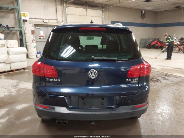 44629844 :رقم المزاد ، WVGBV7AX7DW505000 vin ، 2013 Volkswagen Tiguan S/se/sel مزاد بيع