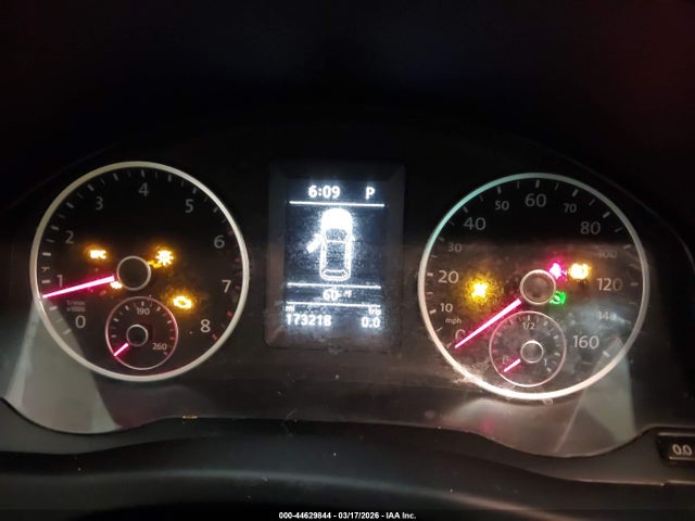 44629844 :رقم المزاد ، WVGBV7AX7DW505000 vin ، 2013 Volkswagen Tiguan S/se/sel مزاد بيع