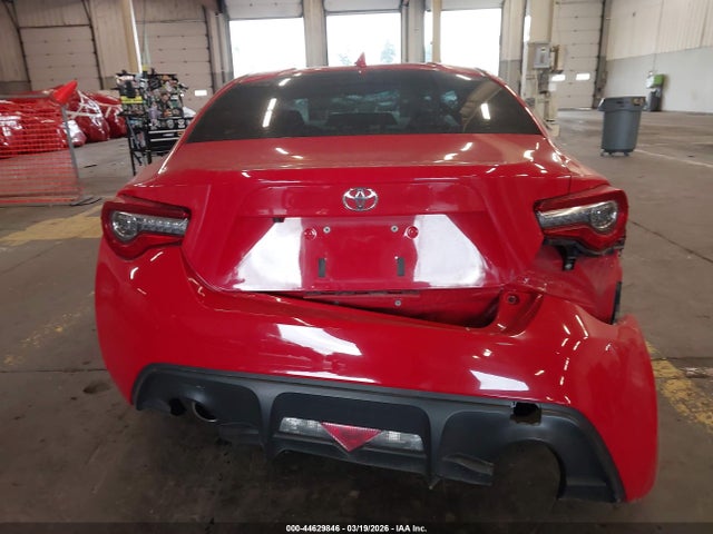 JF1ZNAA17H8708142 Toyota 86 Special Edition
