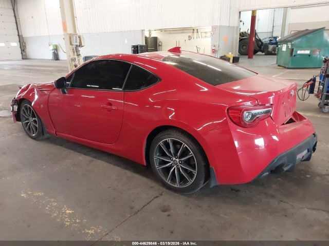 JF1ZNAA17H8708142 Toyota 86 Special Edition