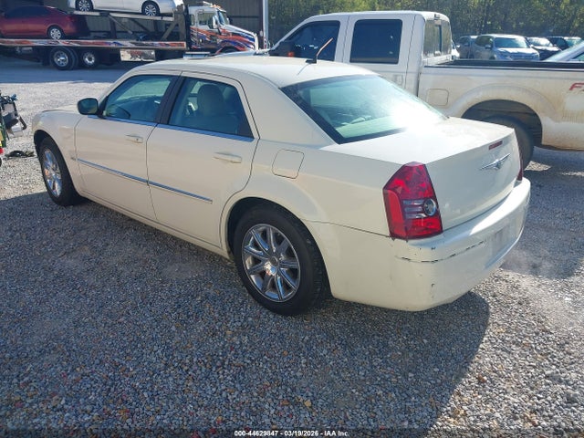 2008 CHRYSLER 300 2C3LA53G18H146838 Photo 2