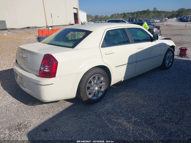 2008 CHRYSLER 300 2C3LA53G18H146838 Photo 3