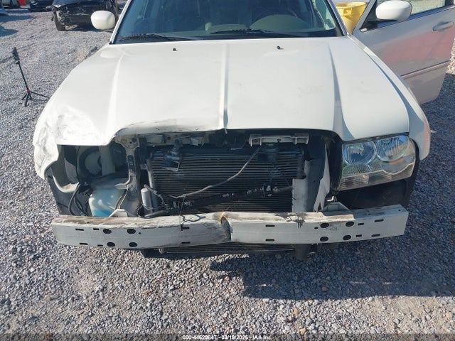 2008 CHRYSLER 300 2C3LA53G18H146838 Photo 5