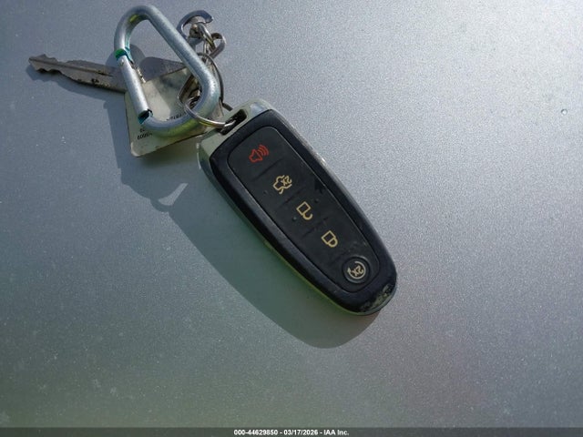 44629850 :رقم المزاد ، 1FAHP2F85DG198410 vin ، 2013 Ford Taurus Limited مزاد بيع