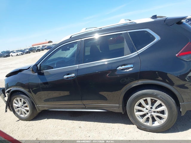 5N1AT2MV0LC795143 Nissan Rogue Sv Intelligent Awd