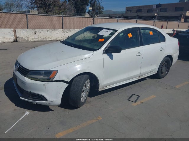 Продаж на аукціоні авто 2014 Volkswagen Jetta 2.0l S, vin: 3VW2K7AJ2EM425384, номер лоту: 44629875