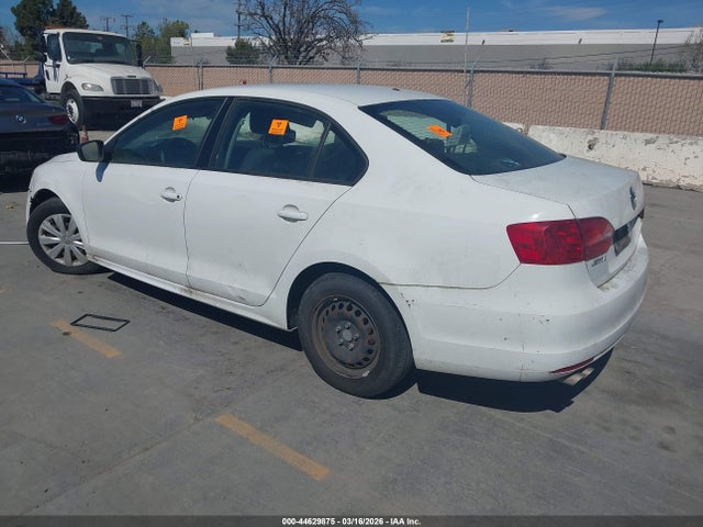 Продаж на аукціоні авто 2014 Volkswagen Jetta 2.0l S, vin: 3VW2K7AJ2EM425384, номер лоту: 44629875