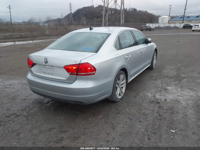 Auction sale of the 2013 Volkswagen Passat 2.5l Se, vin: 1VWBP7A34DC061861, lot number: 44629877