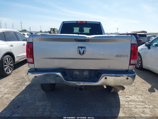 44629882 :رقم المزاد ، 3C6UR5HJ7FG663708 vin ، 2015 Ram 2500 Tradesman مزاد بيع