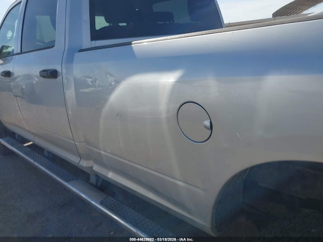 44629882 :رقم المزاد ، 3C6UR5HJ7FG663708 vin ، 2015 Ram 2500 Tradesman مزاد بيع