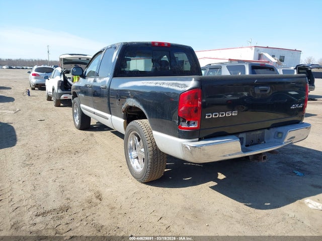2002 DODGE RAM 1500 3D7HU18N82G175551 Photo 2
