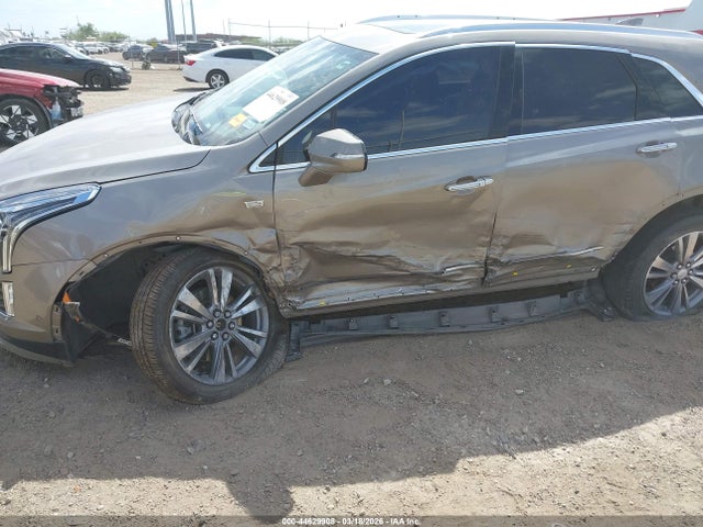 Продаж на аукціоні авто 2022 Cadillac Xt5 Fwd Premium Luxury, vin: 1GYKNCRS0NZ165513, номер лоту: 44629908