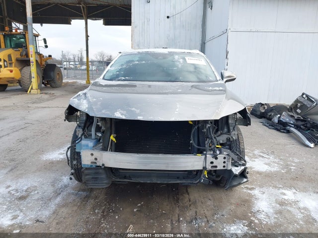 44629911 :رقم المزاد ، 2T2BZMCA8HC117882 vin ، 2017 Lexus Rx 350 مزاد بيع