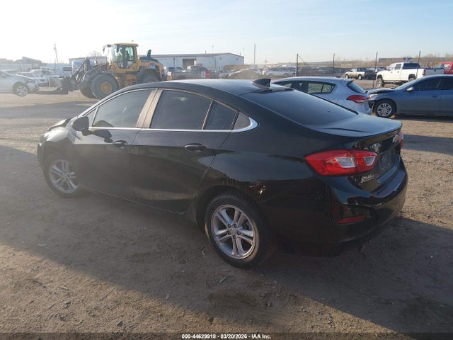 Chevrolet Cruze Lt Auto 2018 1G1BE5SM3J7187856 Image 3