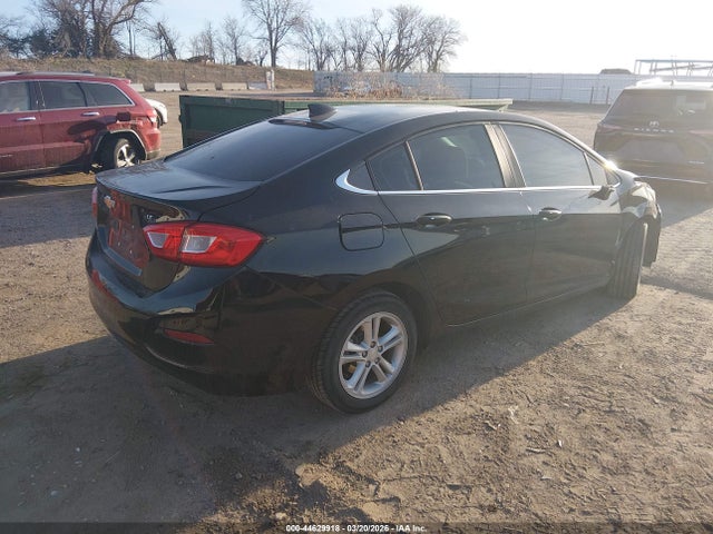 Chevrolet Cruze Lt Auto 2018 1G1BE5SM3J7187856 Image 4