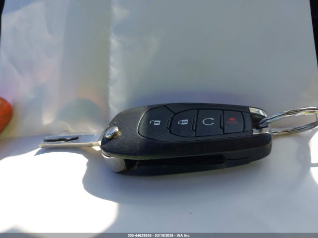 1G1BC5SMXK7152948 Chevrolet CRUZE LS