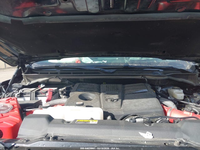 44629961 :رقم المزاد ، 5TFLA5DB6SX243325 vin ، 2025 Toyota Tundra Sr5 مزاد بيع