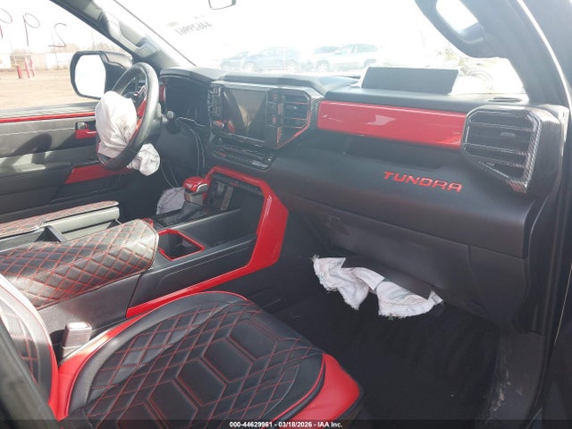 44629961 :رقم المزاد ، 5TFLA5DB6SX243325 vin ، 2025 Toyota Tundra Sr5 مزاد بيع