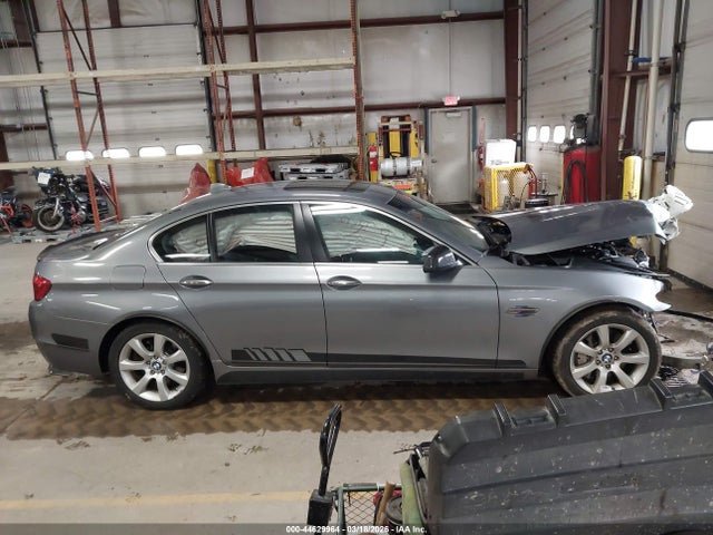 44629964 :رقم المزاد ، WBAFU9C53BC785073 vin ، 2011 Bmw 550i Xdrive مزاد بيع