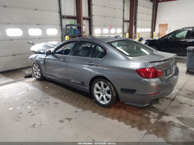 44629964 :رقم المزاد ، WBAFU9C53BC785073 vin ، 2011 Bmw 550i Xdrive مزاد بيع