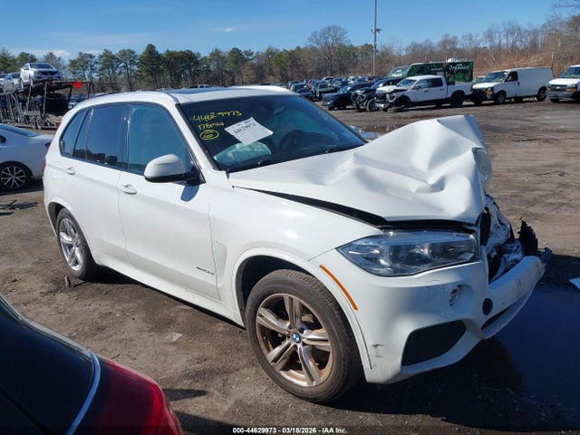2017 Bmw X5 Xdrive35i მანქანა იყიდება აუქციონზე, vin: 5UXKR0C3XH0X81351, აუქციონის ნომერი: 44629973