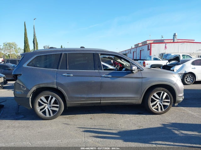 Honda Pilot Touring 2016 5FNYF5H90GB015207 Image 14