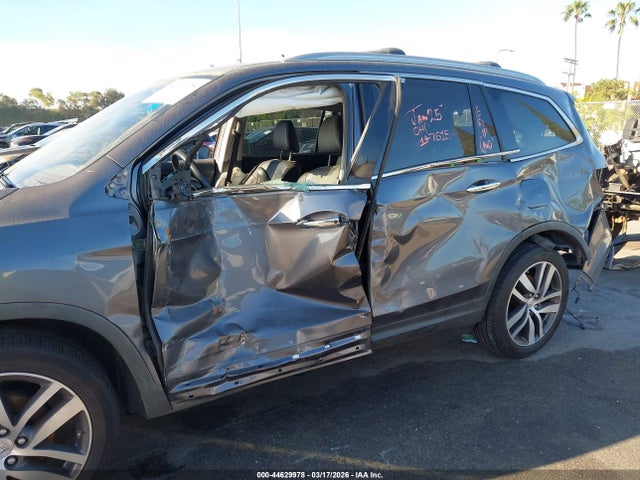 Honda Pilot Touring 2016 5FNYF5H90GB015207 Image 6