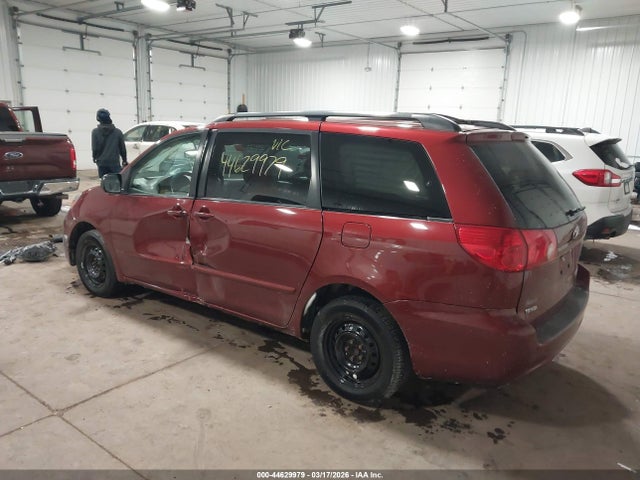 2006 TOYOTA SIENNA 5TDZA23C26S549789 Photo 2