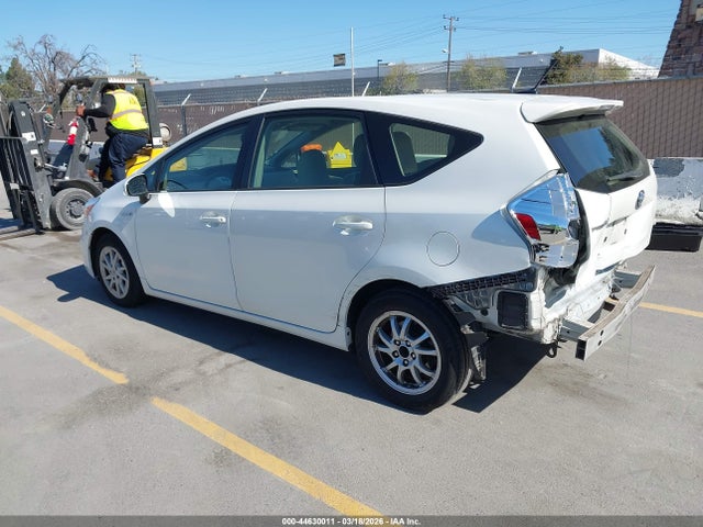 JTDZN3EU0EJ002368 Toyota Prius V Three