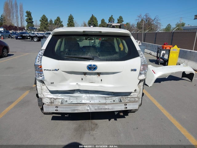 JTDZN3EU0EJ002368 Toyota Prius V Three