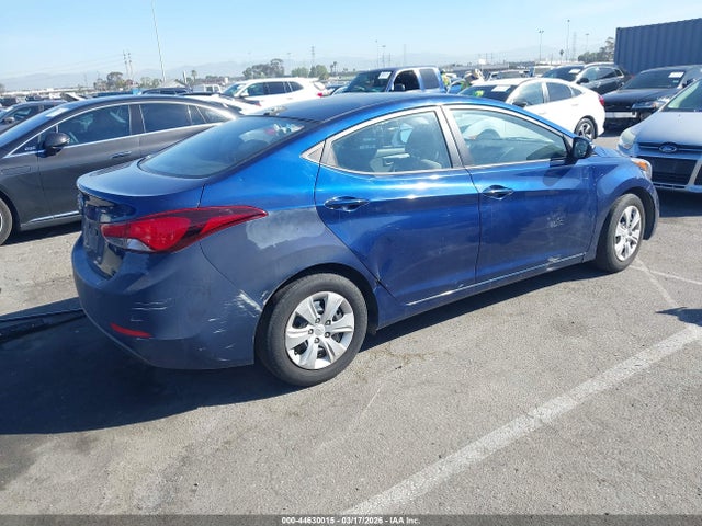 Hyundai ELANTRA SE 2016 5NPDH4AE6GH708701 Image 4