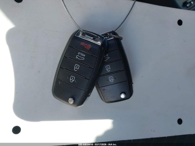 KIA FORTE LX 2018 3KPFL4A76JE201396 Image 11