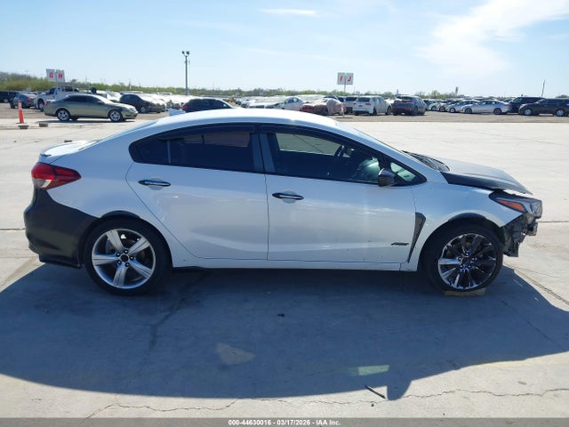 KIA FORTE LX 2018 3KPFL4A76JE201396 Image 14