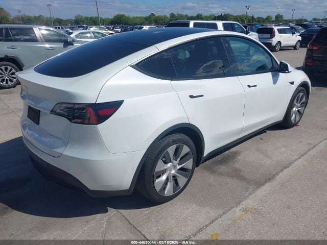 Продаж на аукціоні авто 2022 Tesla Model Y Long Range Dual Motor All-wheel Drive, vin: 7SAYGDEE9NF327972, номер лоту: 44630044
