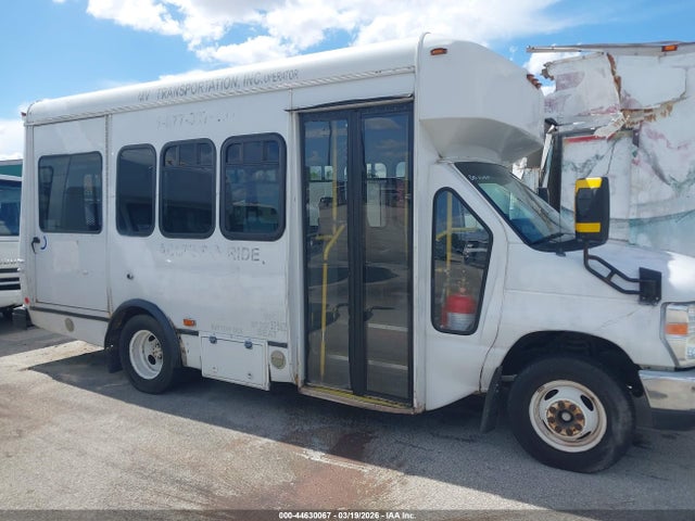 2009 Ford Bus E-350 Cutaway მანქანა იყიდება აუქციონზე, vin: 1FDEE35PX9DA92105, აუქციონის ნომერი: 44630067
