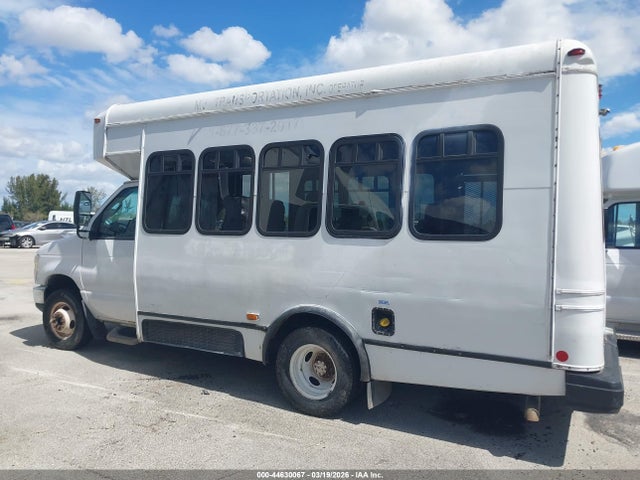 2009 Ford Bus E-350 Cutaway მანქანა იყიდება აუქციონზე, vin: 1FDEE35PX9DA92105, აუქციონის ნომერი: 44630067