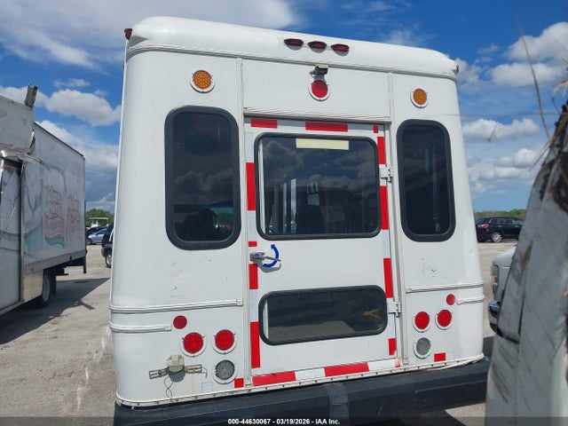 2009 Ford Bus E-350 Cutaway მანქანა იყიდება აუქციონზე, vin: 1FDEE35PX9DA92105, აუქციონის ნომერი: 44630067