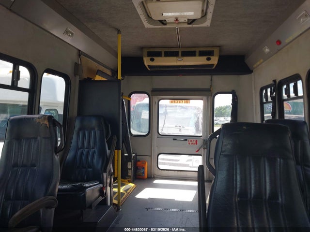 2009 Ford Bus E-350 Cutaway მანქანა იყიდება აუქციონზე, vin: 1FDEE35PX9DA92105, აუქციონის ნომერი: 44630067