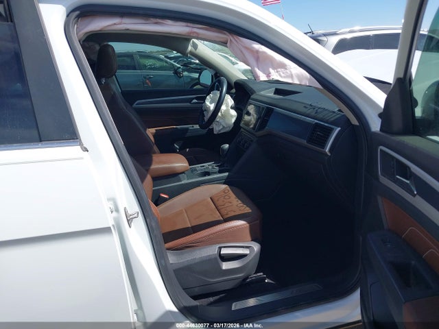 Продаж на аукціоні авто 2021 Volkswagen Atlas 3.6l V6 Se W/technology R-line, vin: 1V2PR2CA9MC574622, номер лоту: 44630077