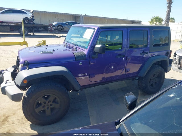 1C4BJWDG1HL593619 Jeep Wrangler Unlimited Sport 4x4