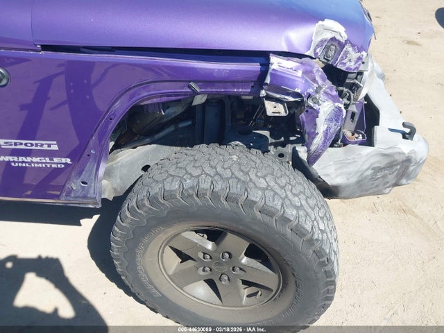 1C4BJWDG1HL593619 Jeep Wrangler Unlimited Sport 4x4