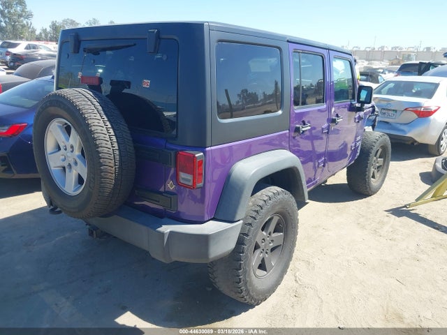 1C4BJWDG1HL593619 Jeep Wrangler Unlimited Sport 4x4
