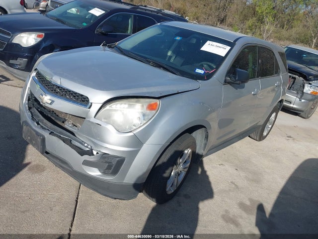 Chevrolet EQUINOX LS 2015 1GNALAEK2FZ100981 Image 2