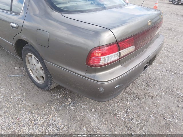 1999 Infiniti I30 Limited/standard/touring მანქანა იყიდება აუქციონზე, vin: JNKCA21A1XT757428, აუქციონის ნომერი: 44630094